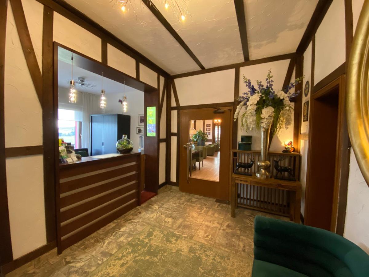 Boutique Hotel Restaurant Hollerather Hof Hellenthal Exterior foto