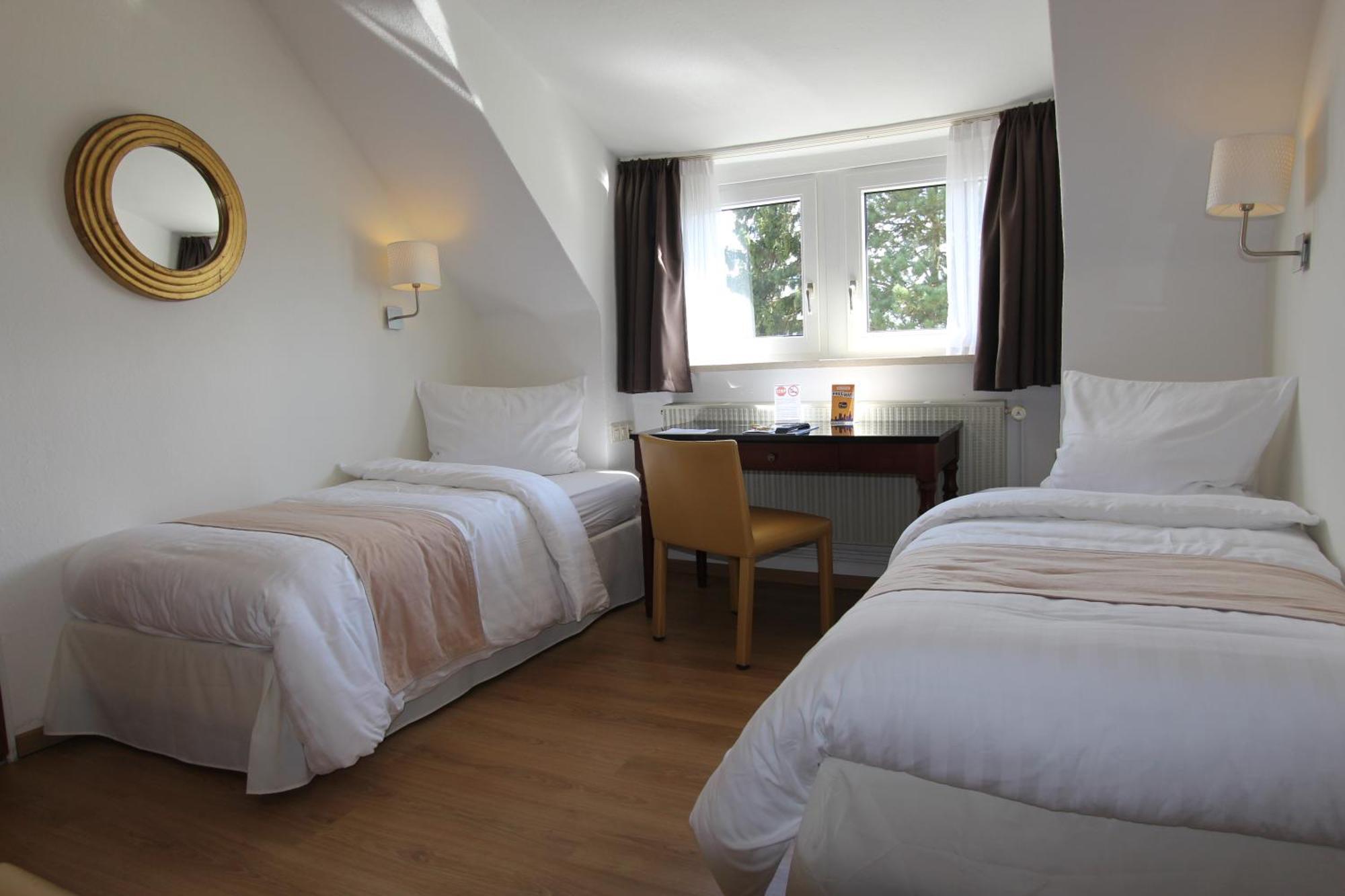 Boutique Hotel Restaurant Hollerather Hof Hellenthal Quarto foto